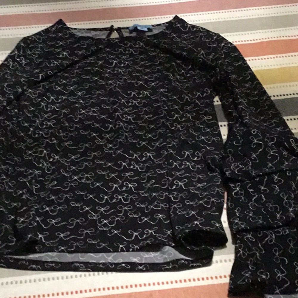 Long sleeve top